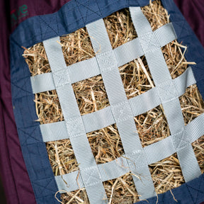 Horseware Revive Hay Bag in Fig & Navy