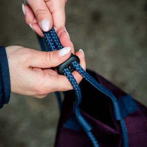 Horseware Revive Hay Bag in Fig & Navy