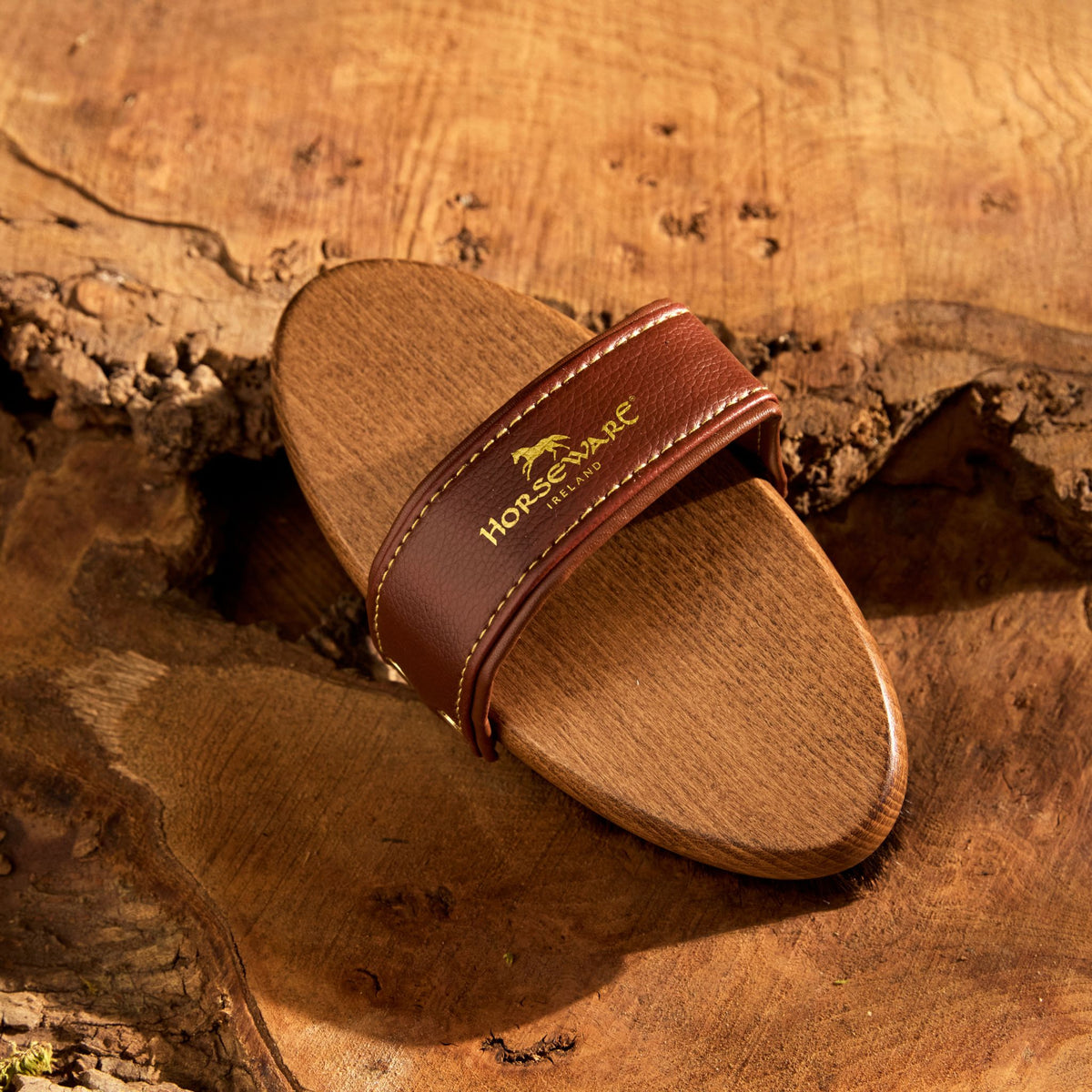 Horseware Signature Body Brush Wood
