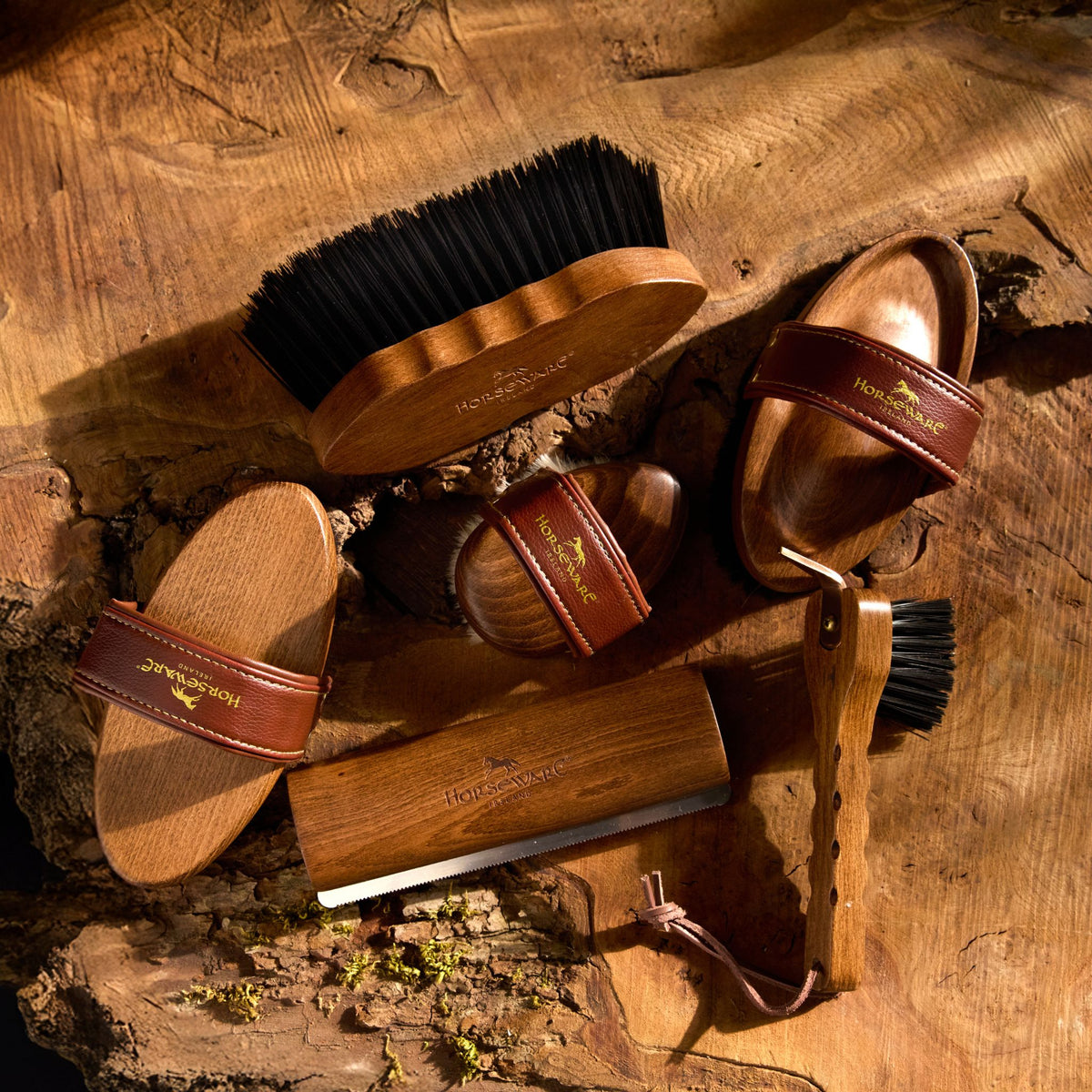 Horseware Signature Face Brush Wood