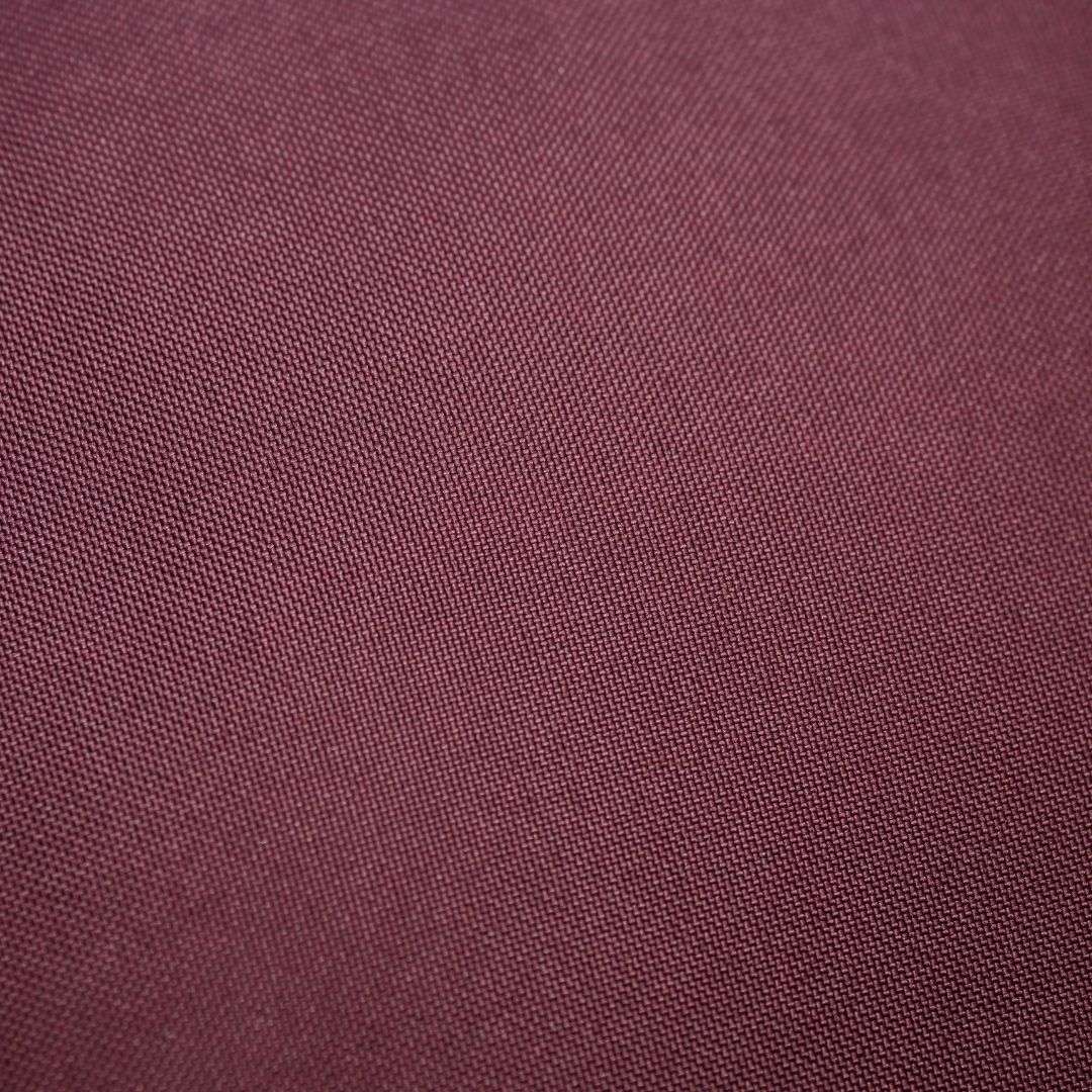 Horseware Amigo Bravo 1200D Plus Turnout Rug in Burgundy/Navy (250g)