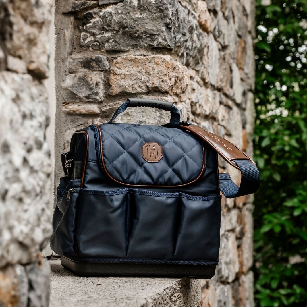 Horseware Signature Grooming Bag in Navy