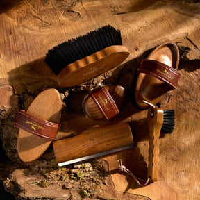 Horseware Signature Hoof Pick in Wood