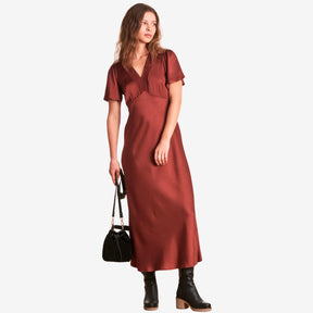 La Fee Maraboutee Women's Long Flowing Fitted Dress in Cranberry