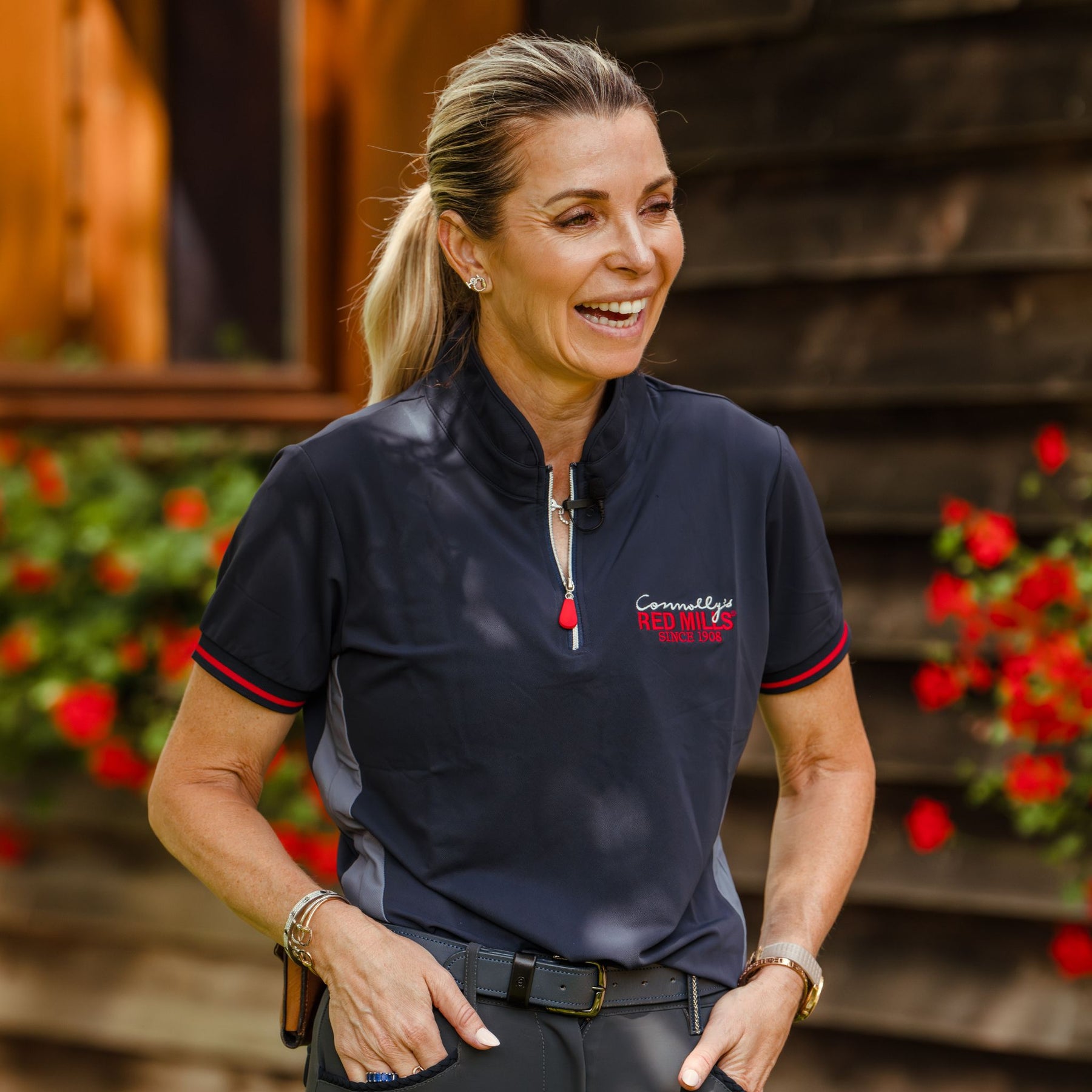 Red Mills Women's Polo Shirt in Navy