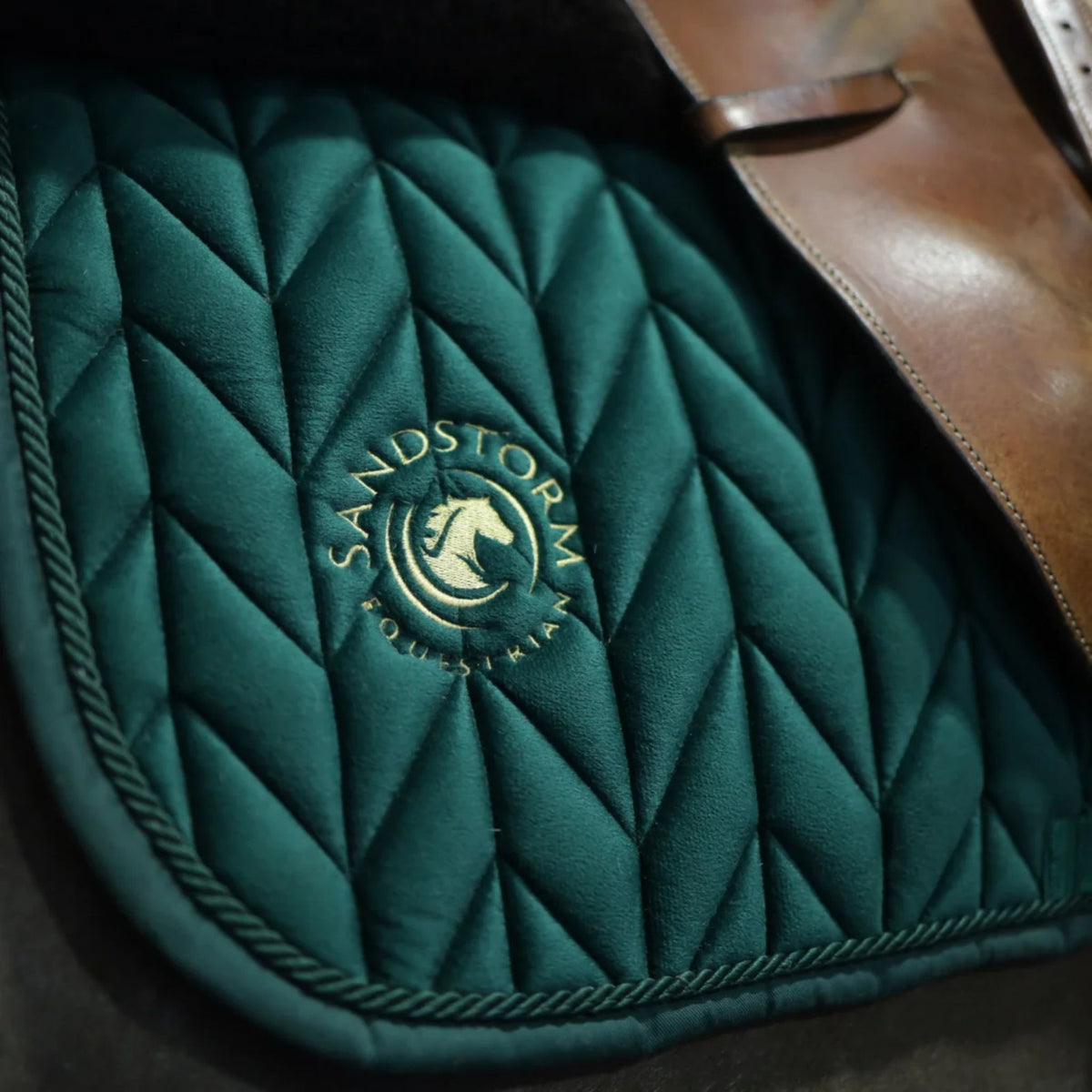 SandStorm Horse Saddle Pad in Emerald Green