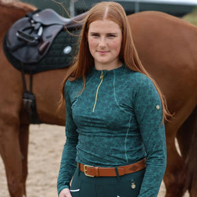 SandStorm Women's Performance Sport Baselayer in Shamrock