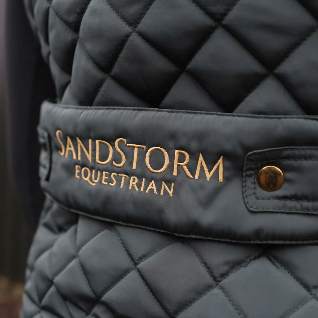 SandStorm Women's Tailored Quilted Gilet in Hunter Green