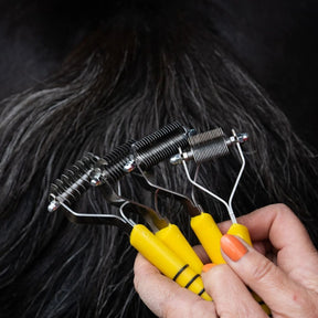 Smart Tails EasiGrip Yellow Handle Medium