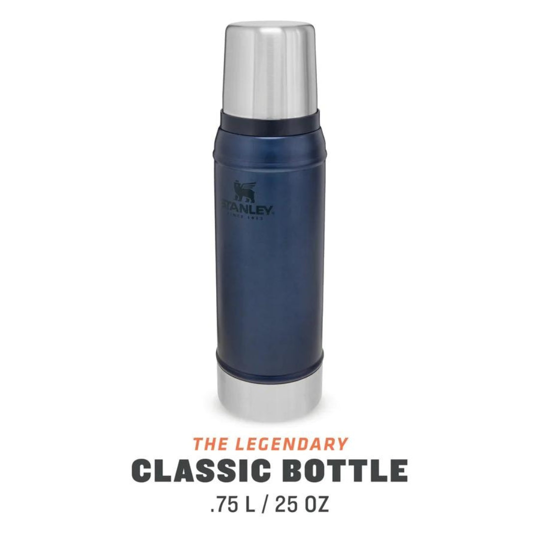 Stanley Classic Legendary Bottle in Nightfall Blue (750ml)
