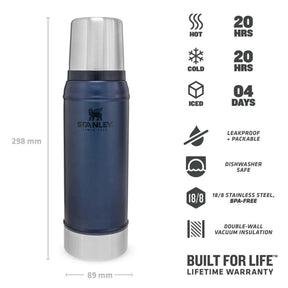 Stanley Classic Legendary Bottle in Nightfall Blue (750ml)