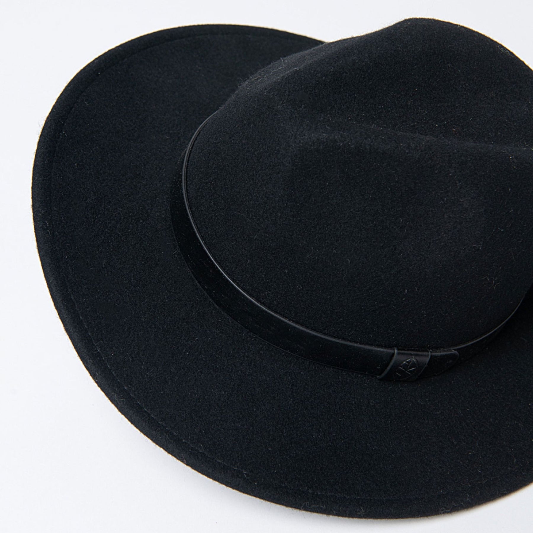 Surkana Fedora Hat in Black