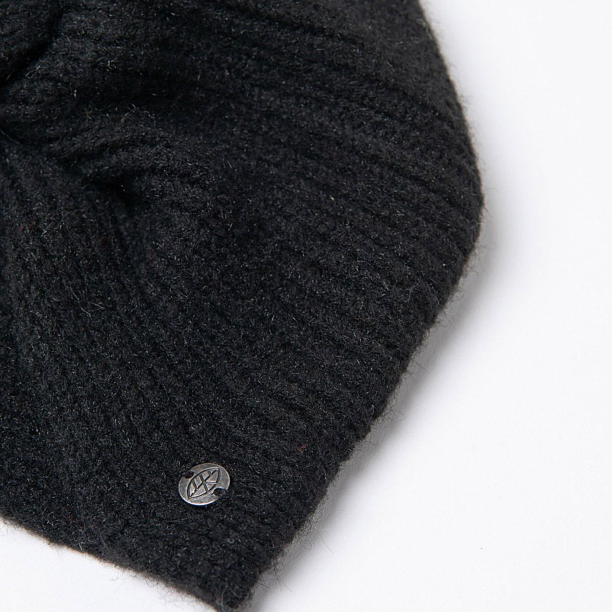 Surkana Gotu Knit Turban in Black