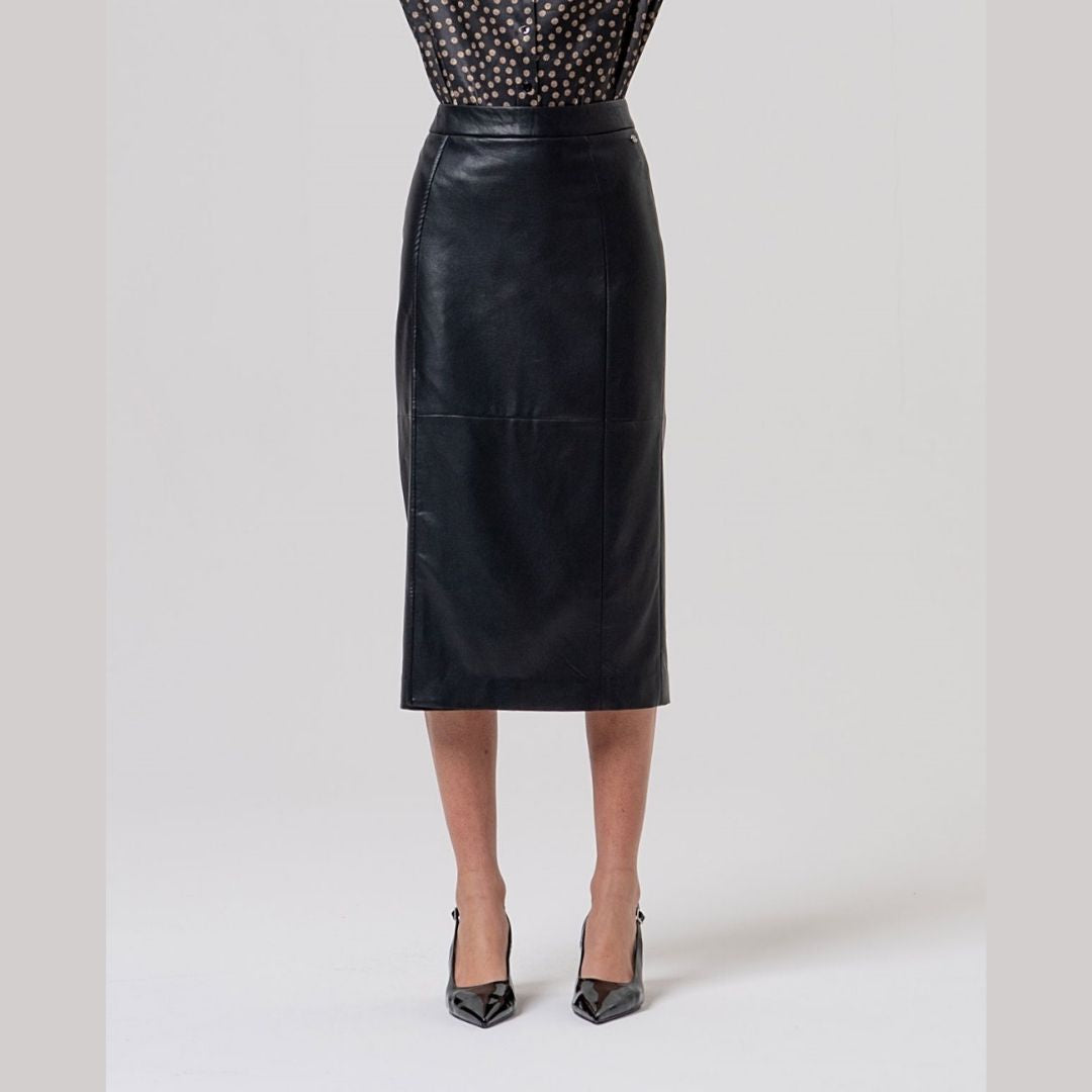 Surkana Pencil Skirt in Black