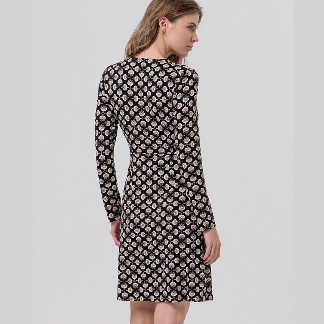 Surkana Short Dress in Black