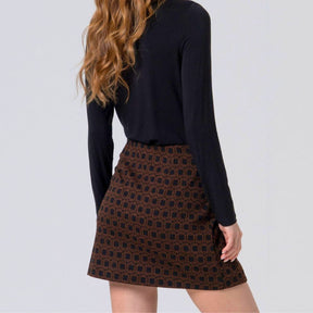 Surkana Women's Irda Front-Crossed Short Skirt in Black
