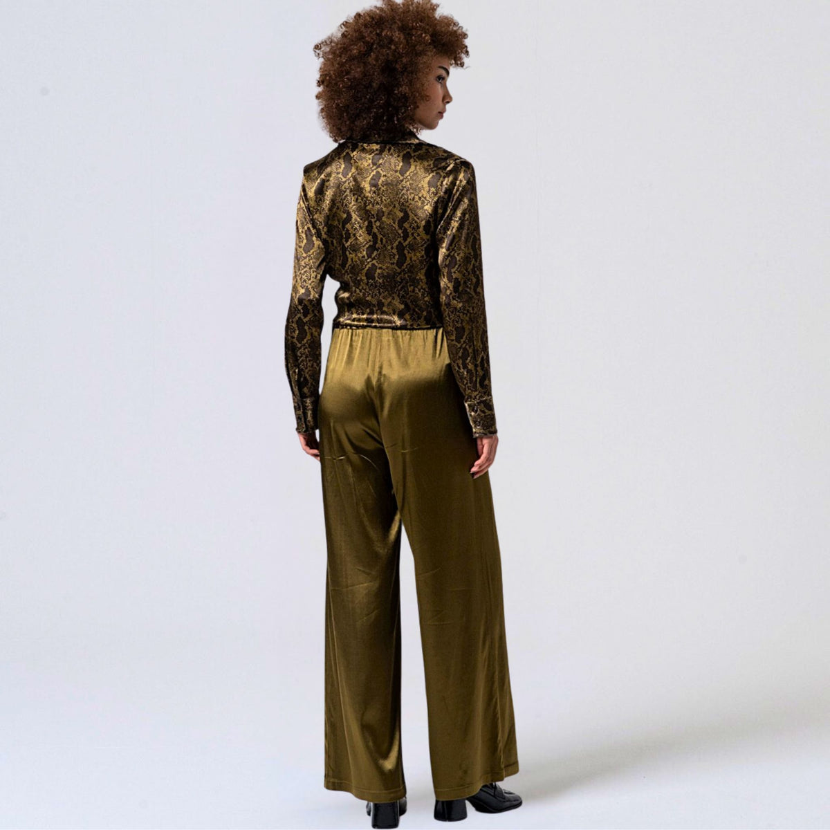 Surkana Women's Irpo Wide Trousers in Green