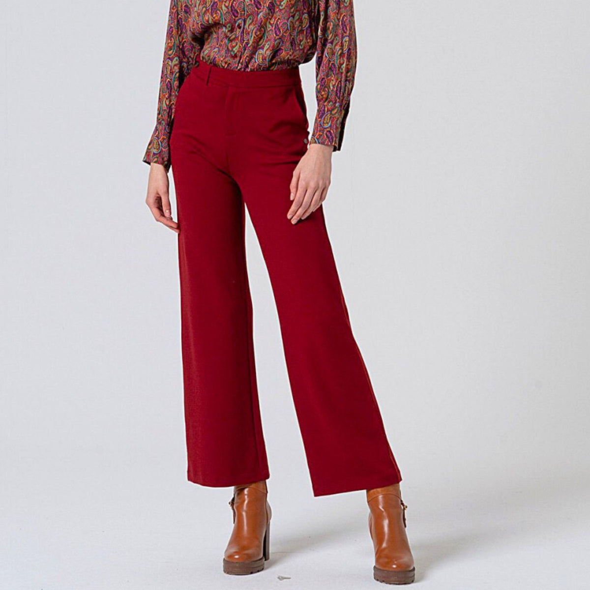 Surkana Women's Lisa Straight Trousers in English Red