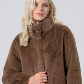 Surkana Women's Nipe Faux Fur Coat in Khaki