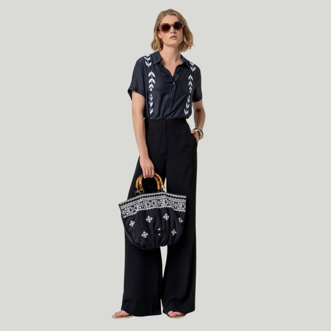 Surkana Women's Straight Leg Pants with Pockets in Black