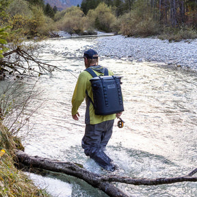 YETI Hopper M20 Backpack in Navy
