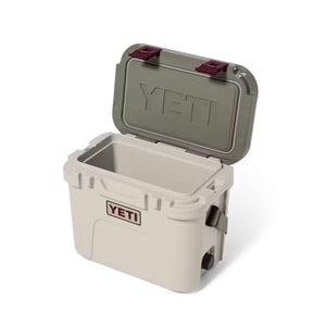 YETI Roadie 15 Cape Taupe/Pampa