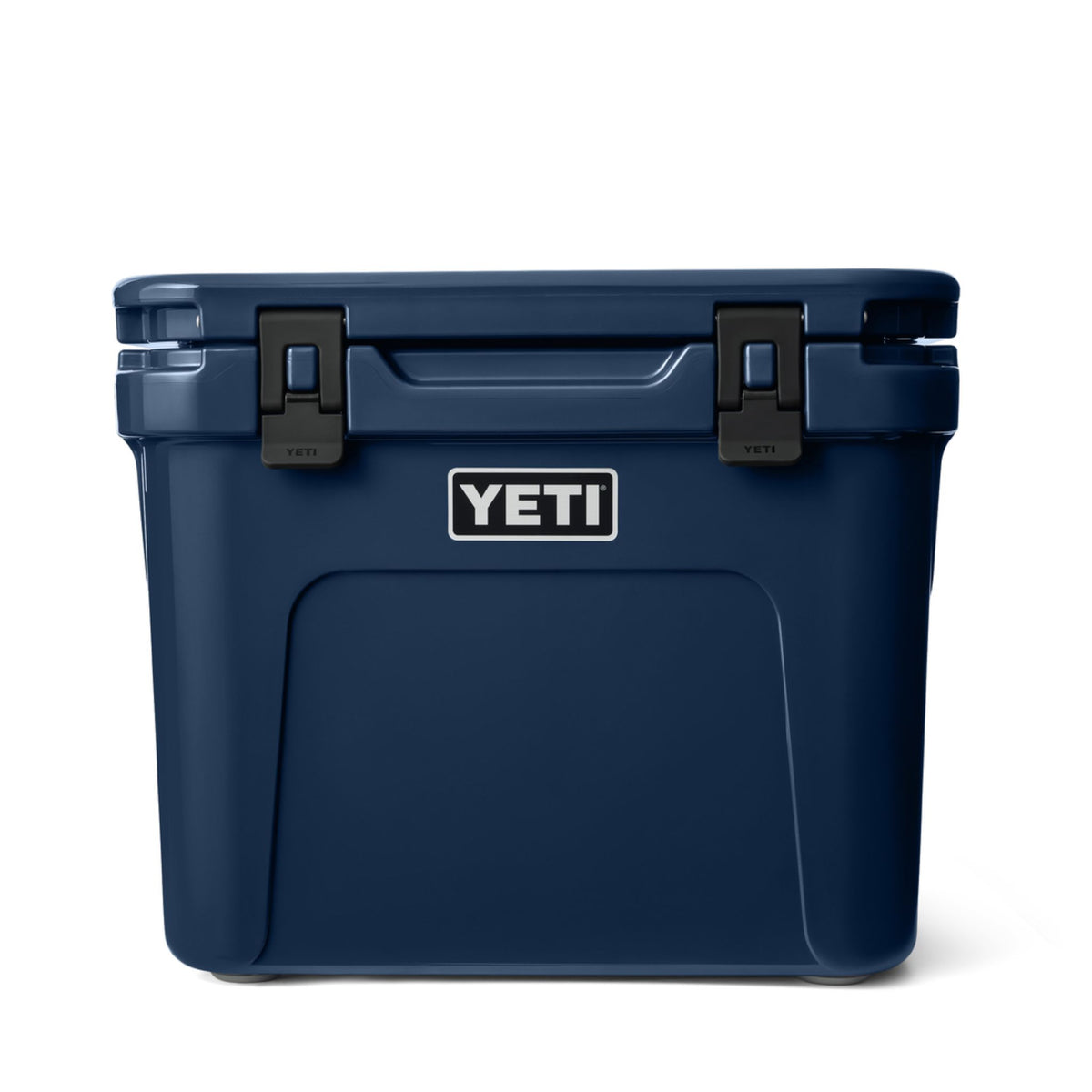 YETI Roadie 32 Wheeled Cool Box in Navy
