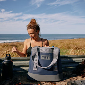 YETI Camino 35 Carryall Tote Bag in Fog Grey