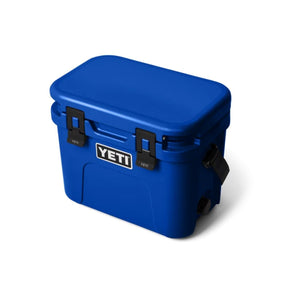 YETI Roadie 15 Cool Box in Royal Blue