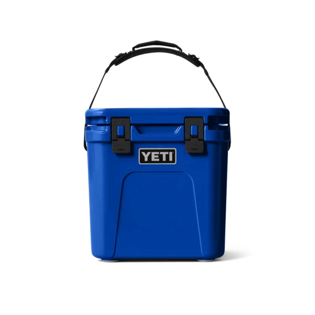 YETI Roadie 24 Cool Box in Royal Blue