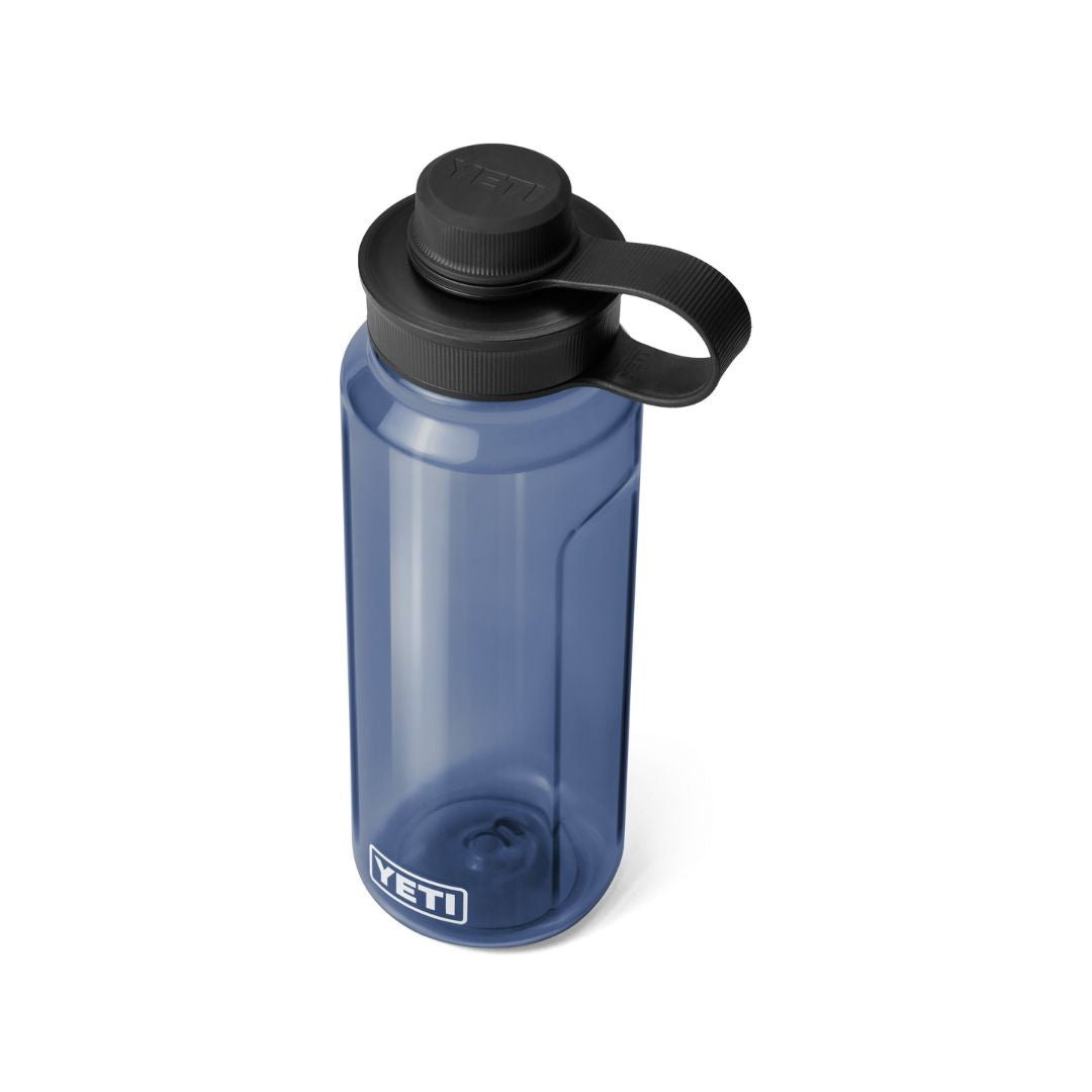 YETI Yonder 34 Oz Water Bottle in Navy (1000ml) with Tether Cap