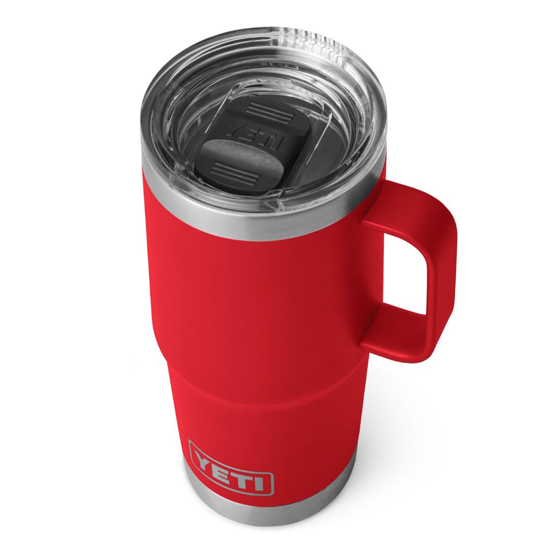 YETI Rambler 20 Oz Travel Mug with Stronghold Lid in Rescue Red (591 ml)