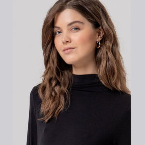 Surkana Turtleneck T-shirt in Black