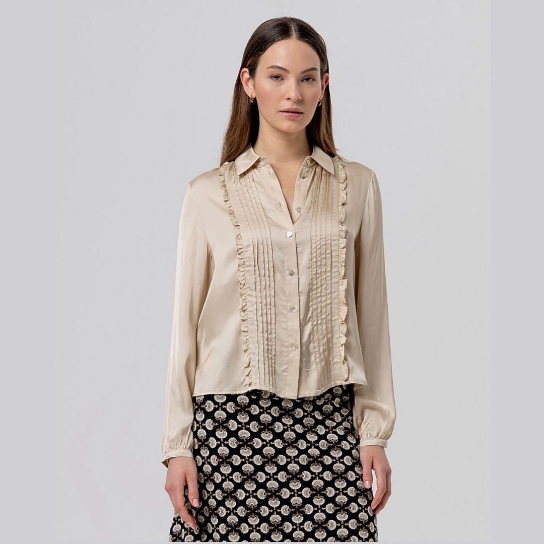 Surkana Shirt With Drawstrings in Beige