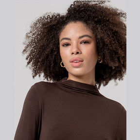 Surkana Turtle Neck T-shirt in Chocolate
