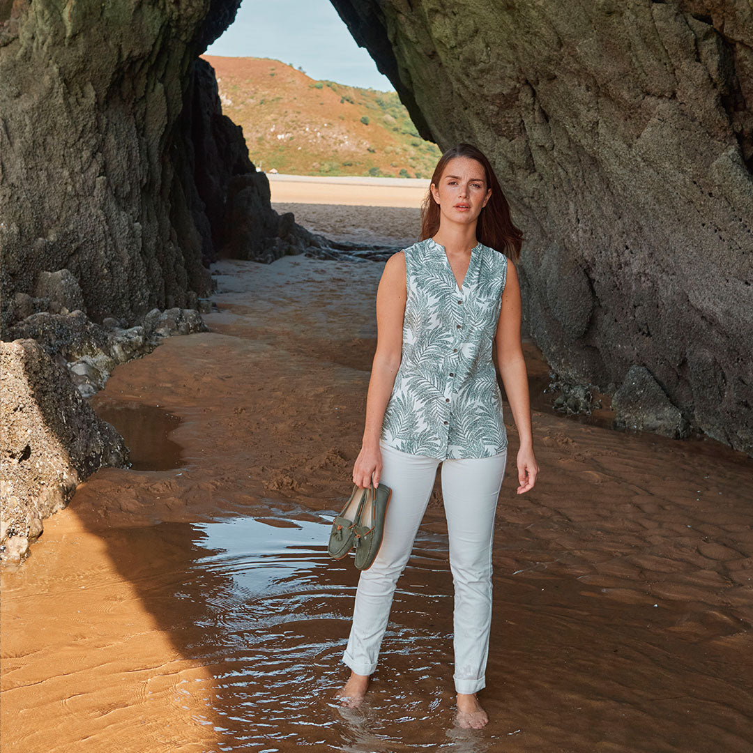 Dubarry Women's Greenway Jeans in White