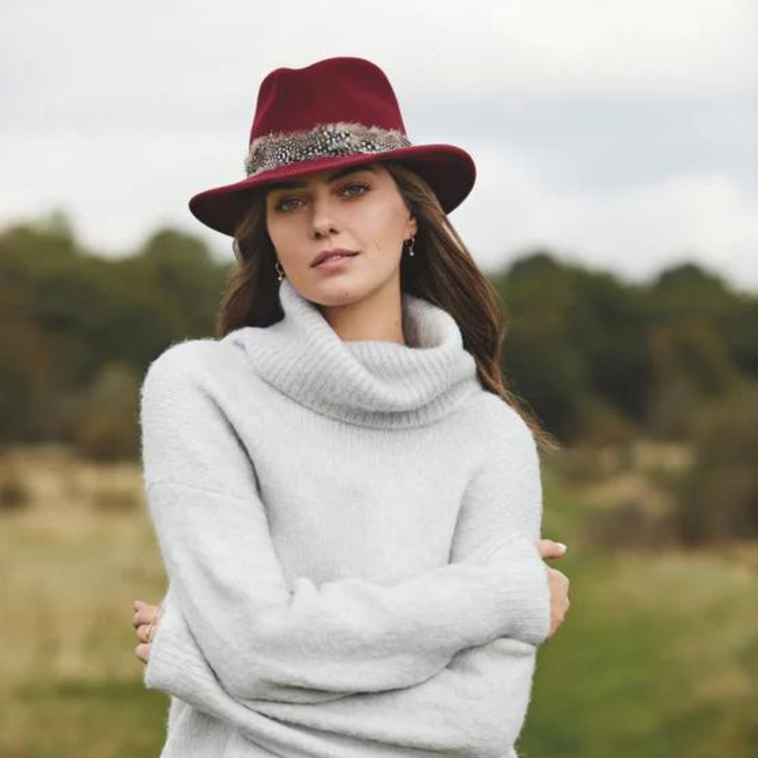 Hicks & Brown Suffolk Fedora in Maroon with Guinea Feather Wrap