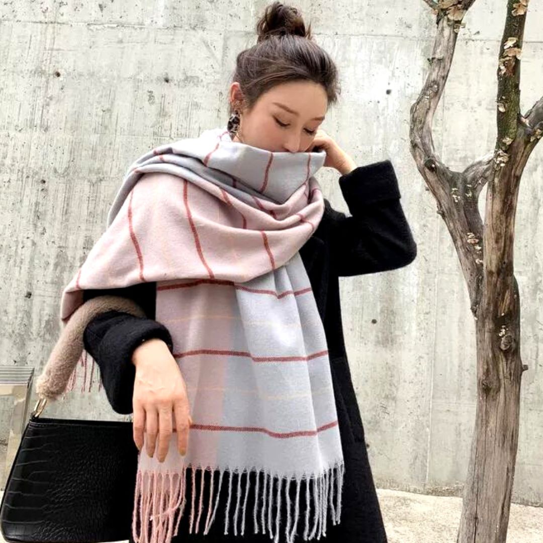 Soft Touch Plaid Scarf in Pink