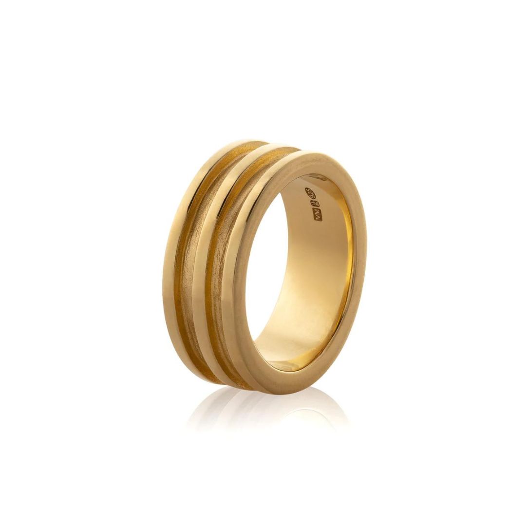 Vanessa Ree Concentric Circles Ring in Gold