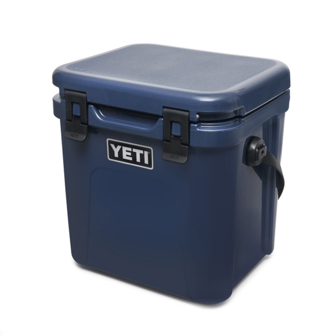 Yeti Roadie 24 Hard Cooler in Navy